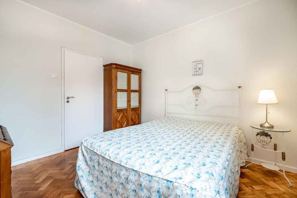 Viva Casa Do Galo Apartment Porto Luaran gambar
