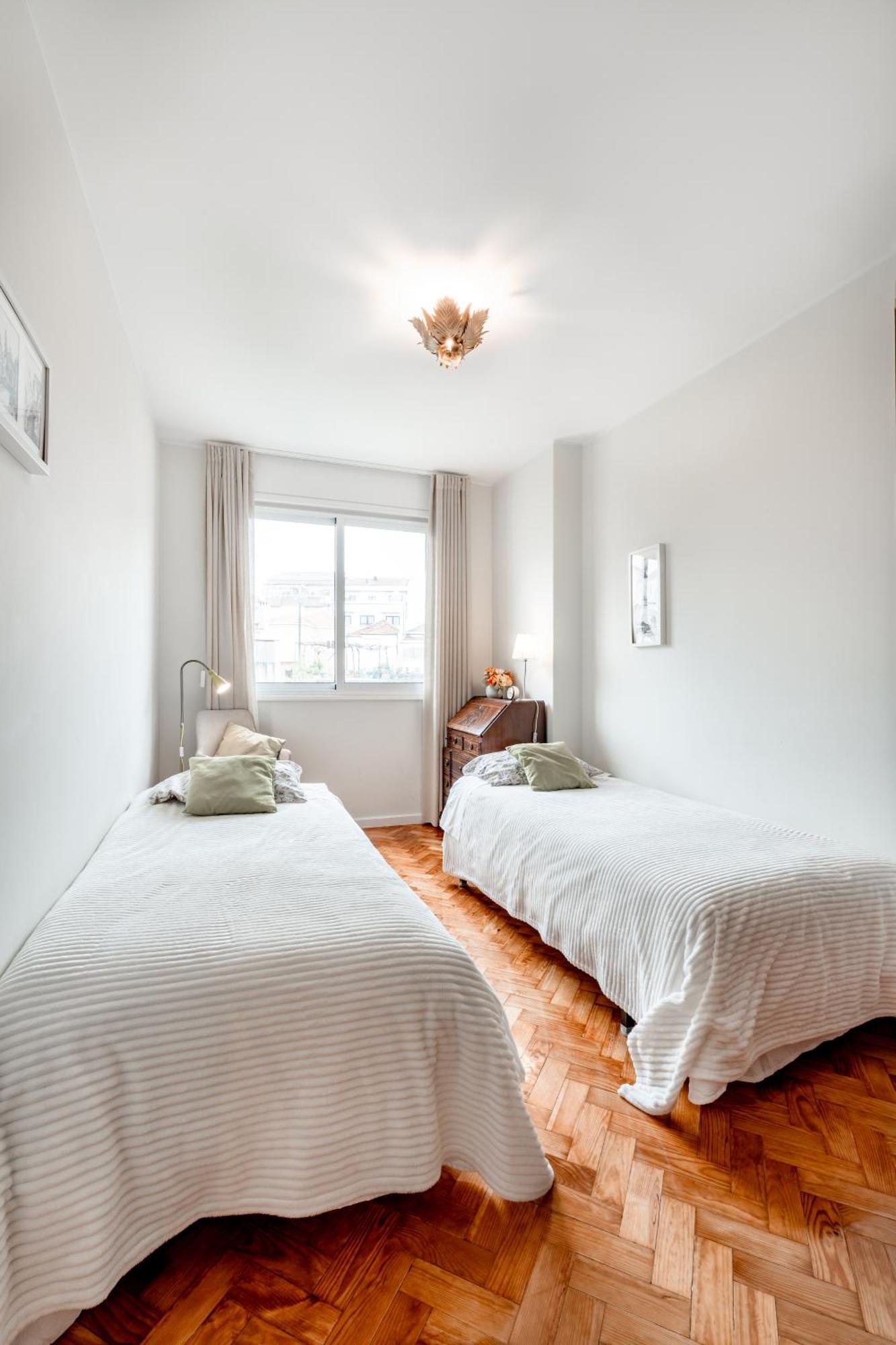 Viva Casa Do Galo Apartment Porto Luaran gambar