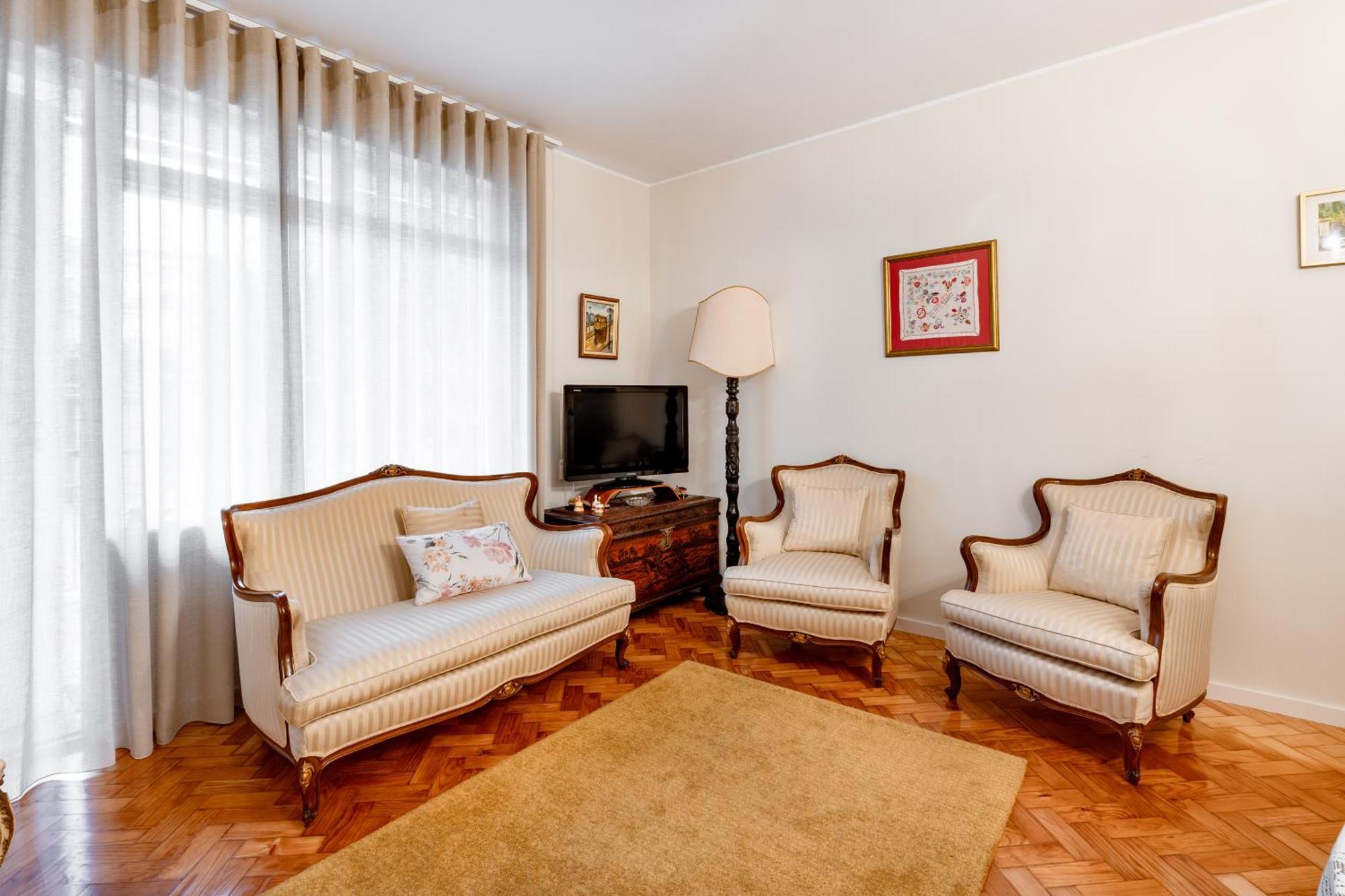 Viva Casa Do Galo Apartment Porto Luaran gambar